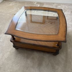 Liz Claiborne Glass Top Coffee Table and End Table