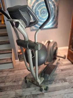 Pro form space saver elliptical