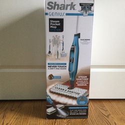 SHARK GENIUS -  STEAM POCKET MOP SYSTEM 