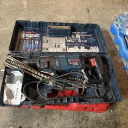 Bosch Bulldog Xtreme hammerdrill (corded)