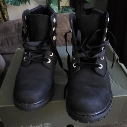 Timberland Premium 6 In Waterproof Black Boots Size 8 