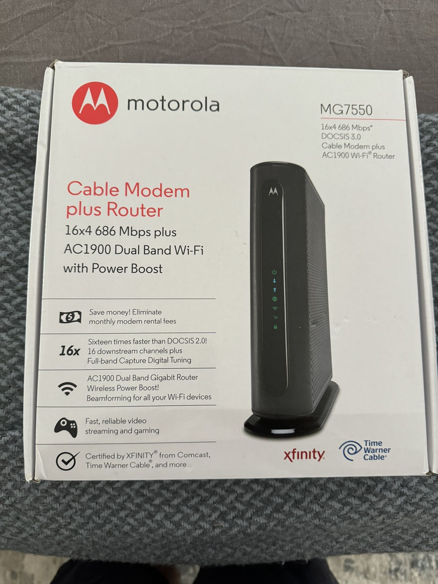 Motorola MG7550 - Modem With WiFi 