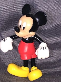 Disney Mickey Mouse figurine cake topper toy 2.5” tall.