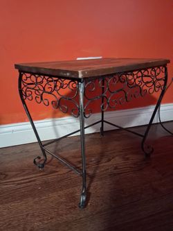 vintage wrought iron table/plant holder