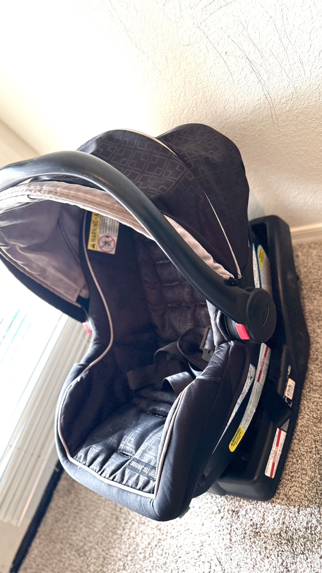 Infant Car Seat 
