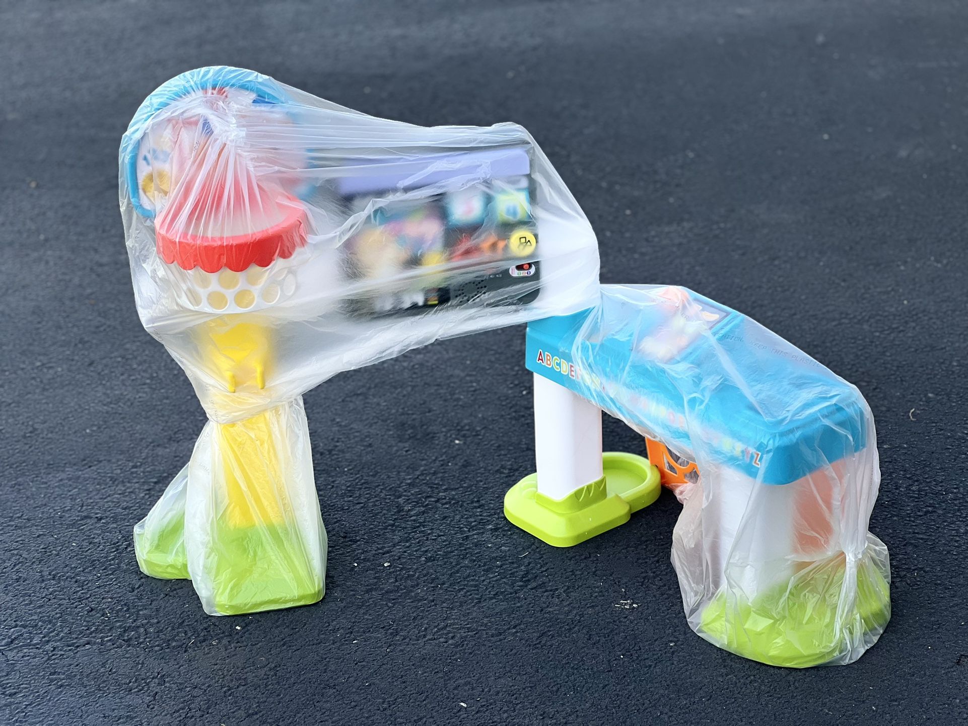 Fisher-Price Laugh & Learn 4-in-1 Game Experience Sports Activity Center & Toddler Learning Toy