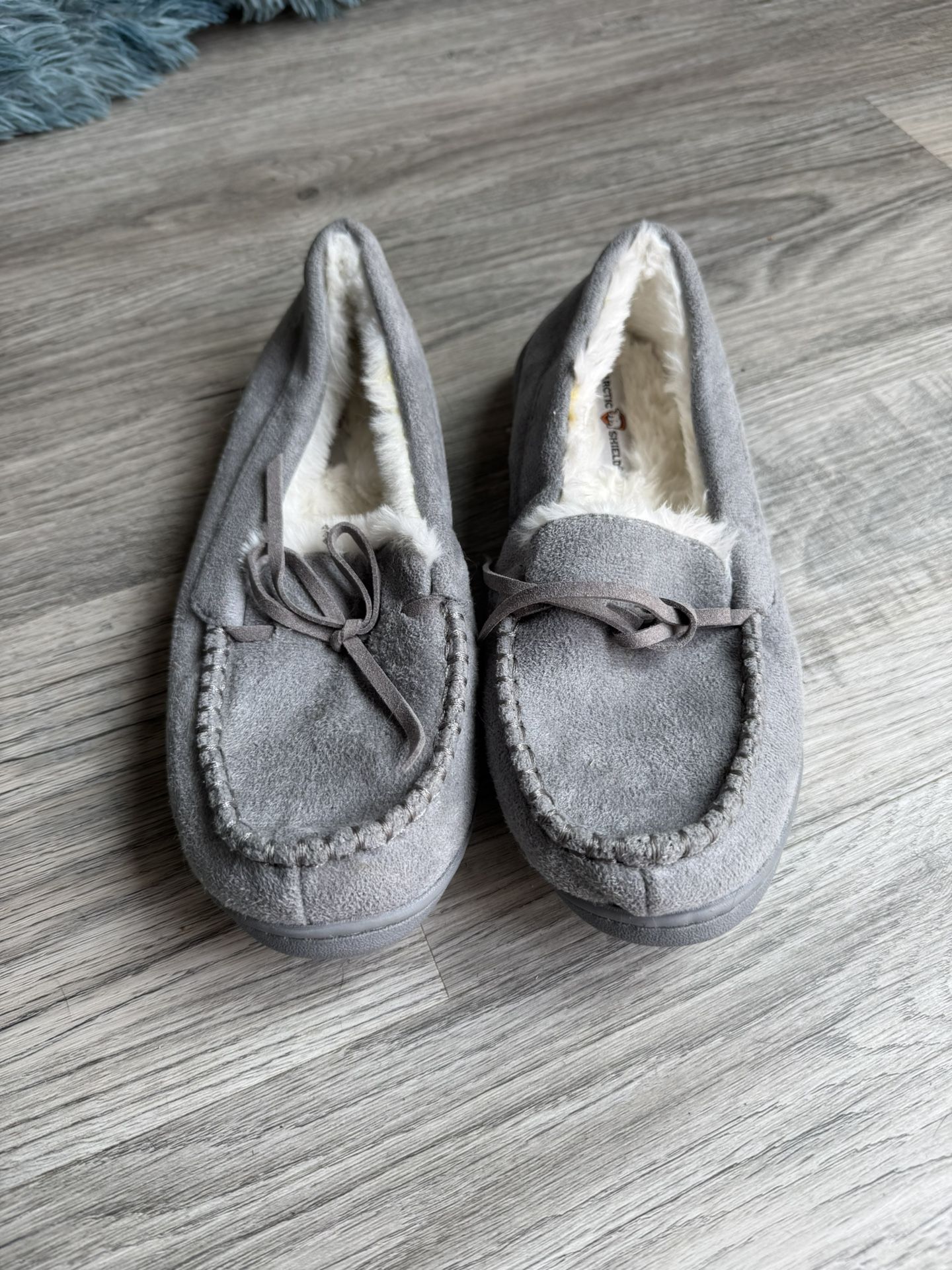 Arctic Shield Gray Fleece Lined Loafers/Slippers Women’s Size 8