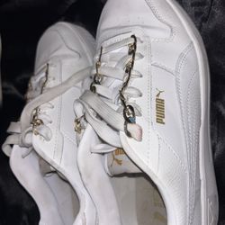 Puma Tennishoes Size 10