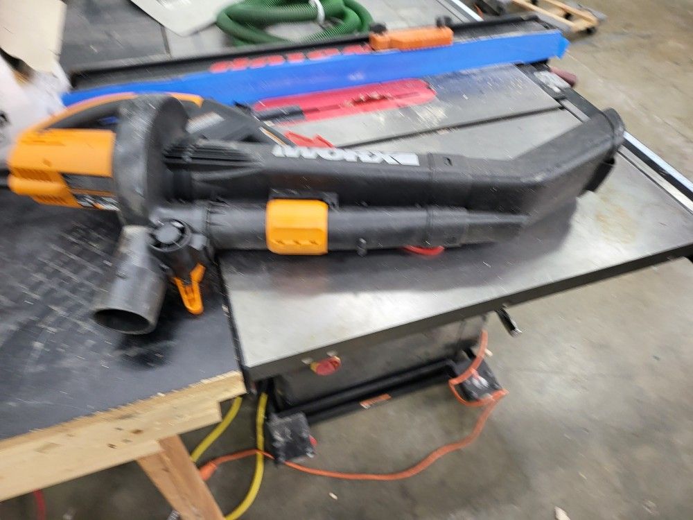 WORX Trivac 3-in-1 Electric Leaf Blower for Lawn Care, Leaf Mulcher/Leaf Vacuum with Bags
