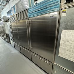 Subzero 36” Refrigerator Bottom Freezer 