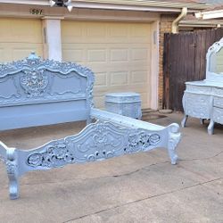 recamara estilo rococo 100% madera color gris buenas condiciones cama 2 buros y peinador 