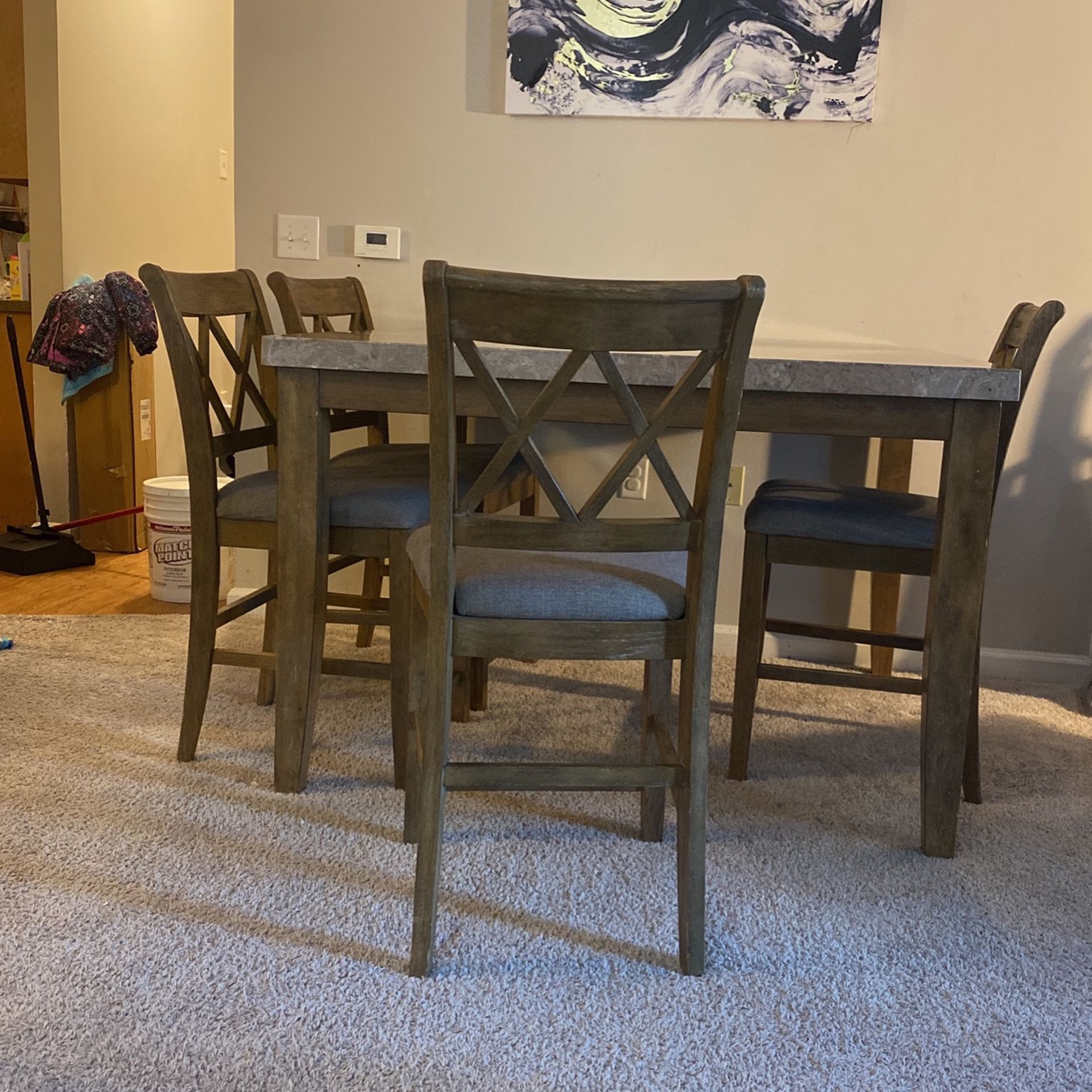Marvel Dinning Room 4 Chairs