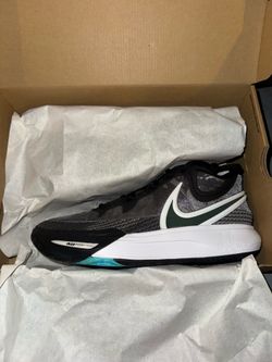 Kyrie 8