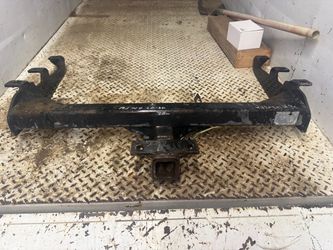 99-06 Chevy/Gmc 1500 hitch