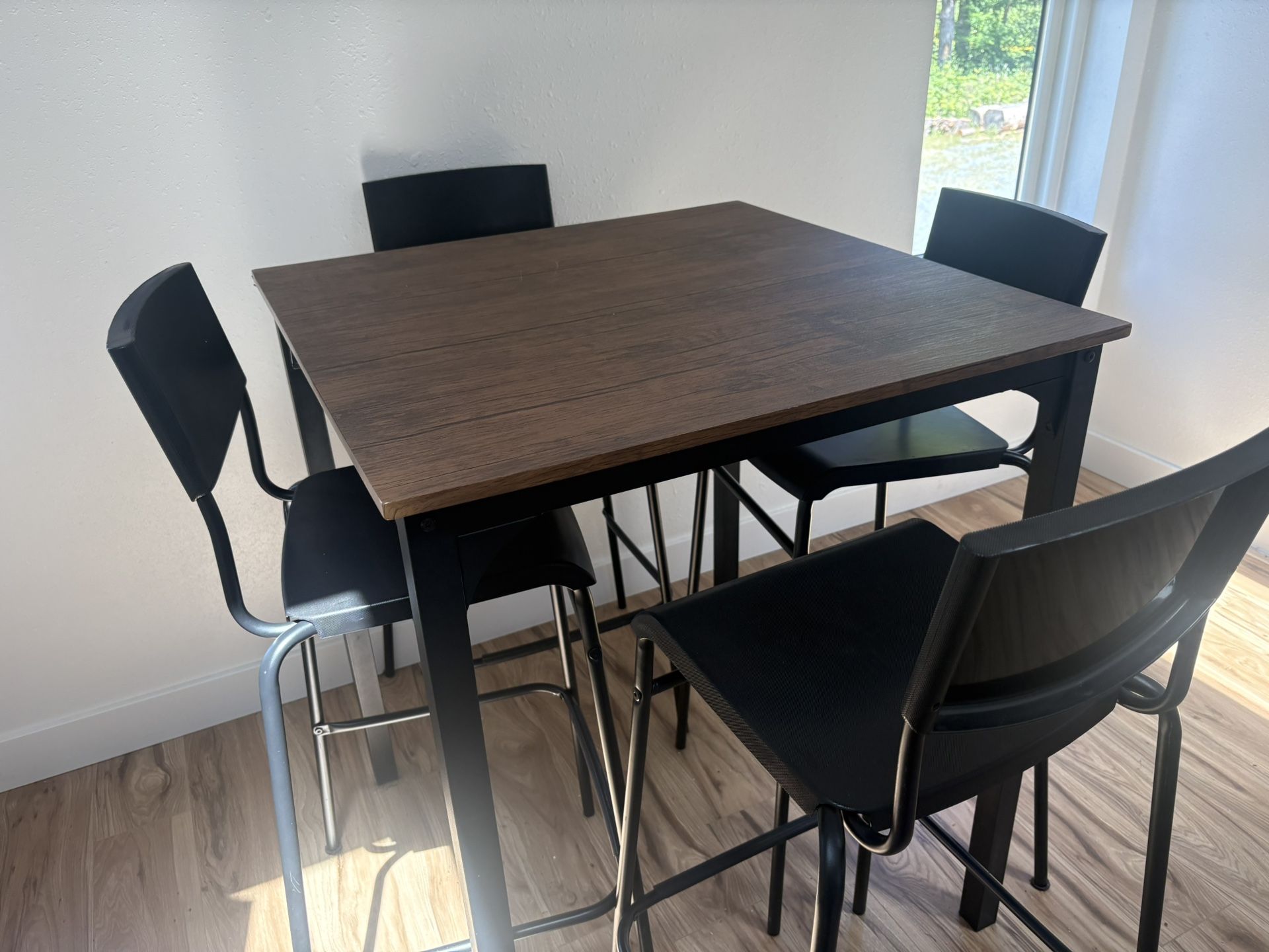 Table And chairs