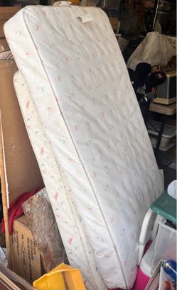 2 crib mattresses