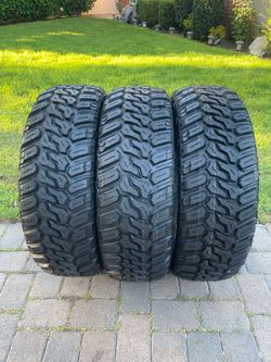 3 tires Lt275 65r20
