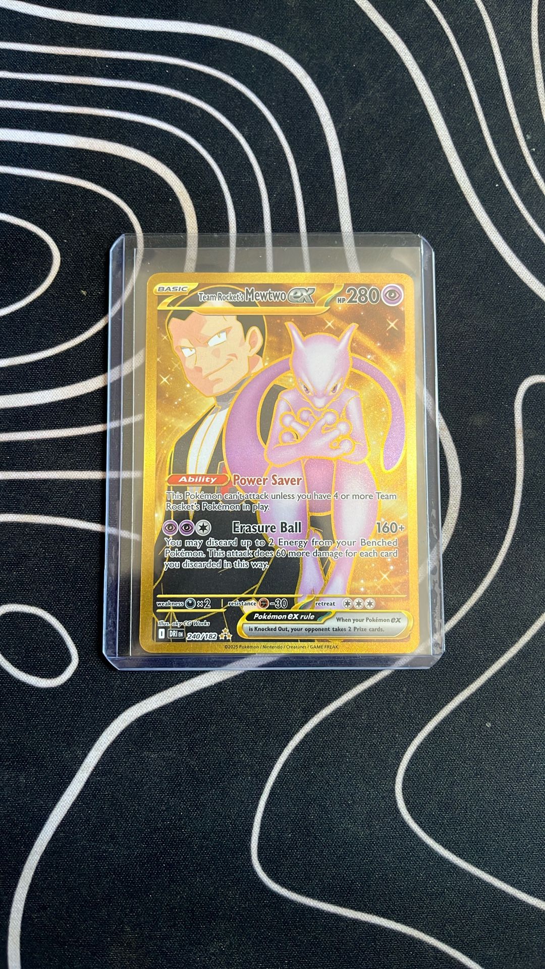 Team Rocket’s Mewtwo - Destined Rivals