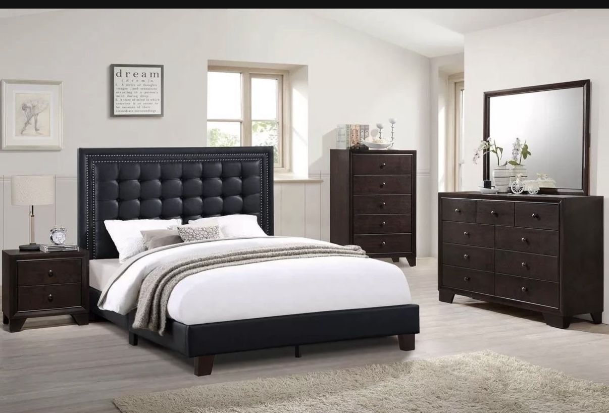 ✨ Modern Black Upholstered Bed Frame – $199 ✨ Upgrade your bedroom with this stylish and sturdy black upholstered bed frame. The tall padded headboar