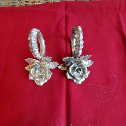 2 Vintage Decorative Napkin Rings( Princess HOUSE)