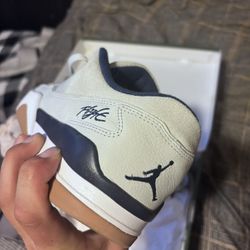 Jordan Flights Size 11.5