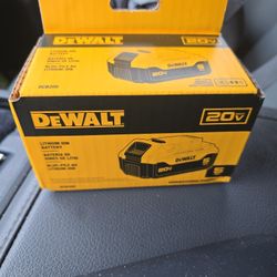 Dewalt 20v  5ah Battery