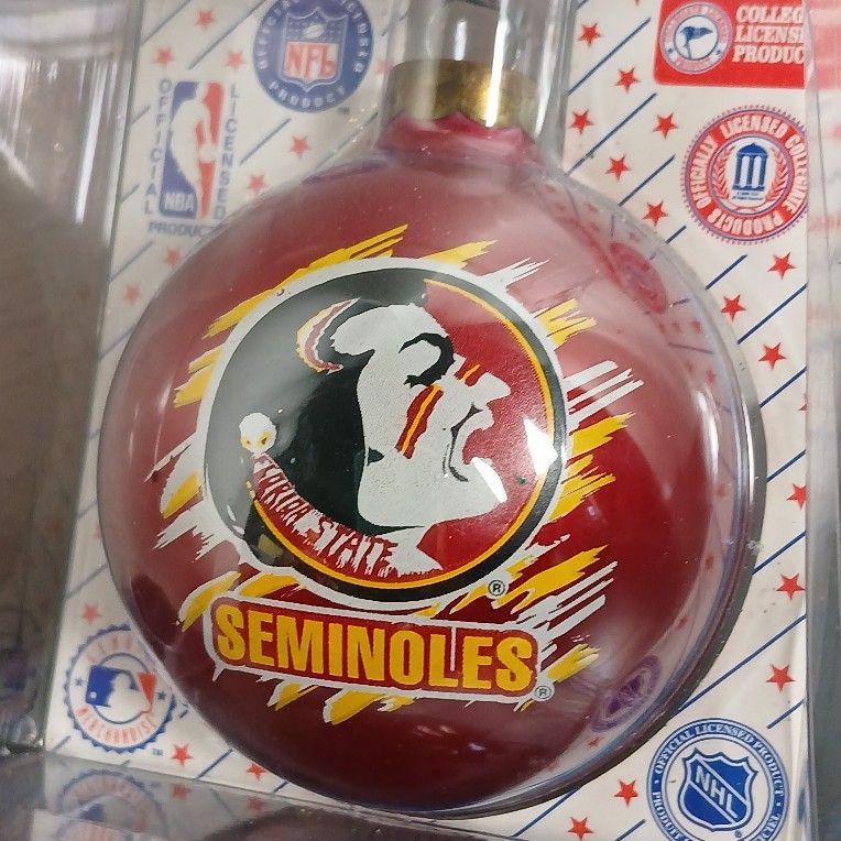 FSU Florida State Seminoles Sports Collectors Series glass Christmas ornament