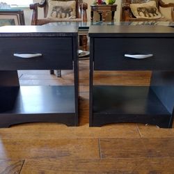 A Pair Of Nite Stands 