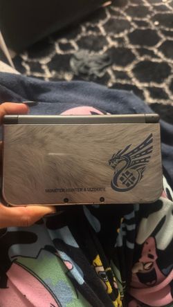 Nintendo 3ds Limited Edition Monster Hunter 4 Ultimate