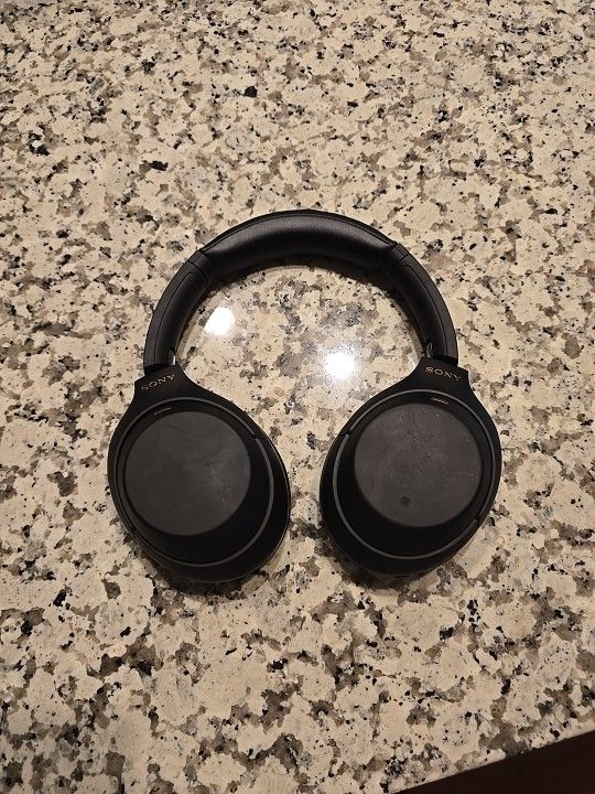 Sony WH-1000XM4 Over the Ear Wireless Headset - Black, Headphones