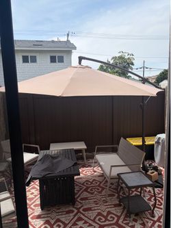Outdoor Umbrella Like New