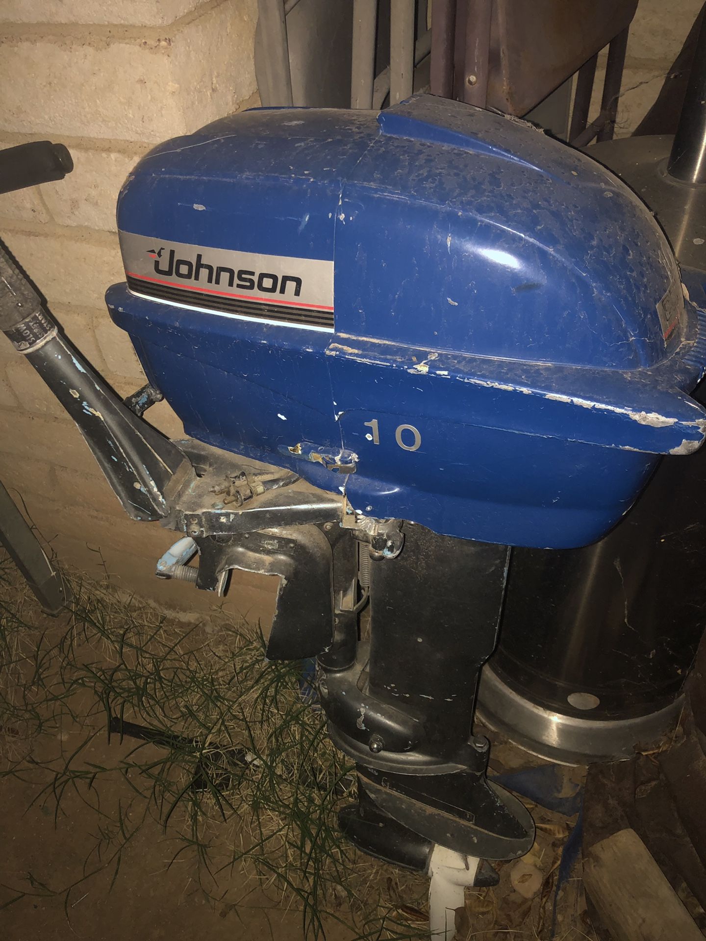 Johnson 10 hp outboard boat motor