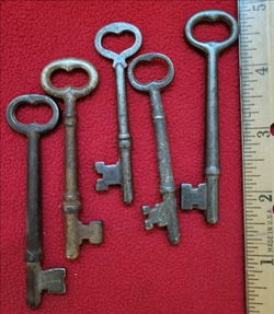 Antique Skeleton Keys