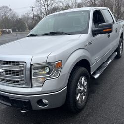 2014 Ford F-150 XLT 4X4 Crew Cab 