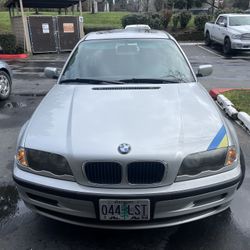2001 BMW 325i