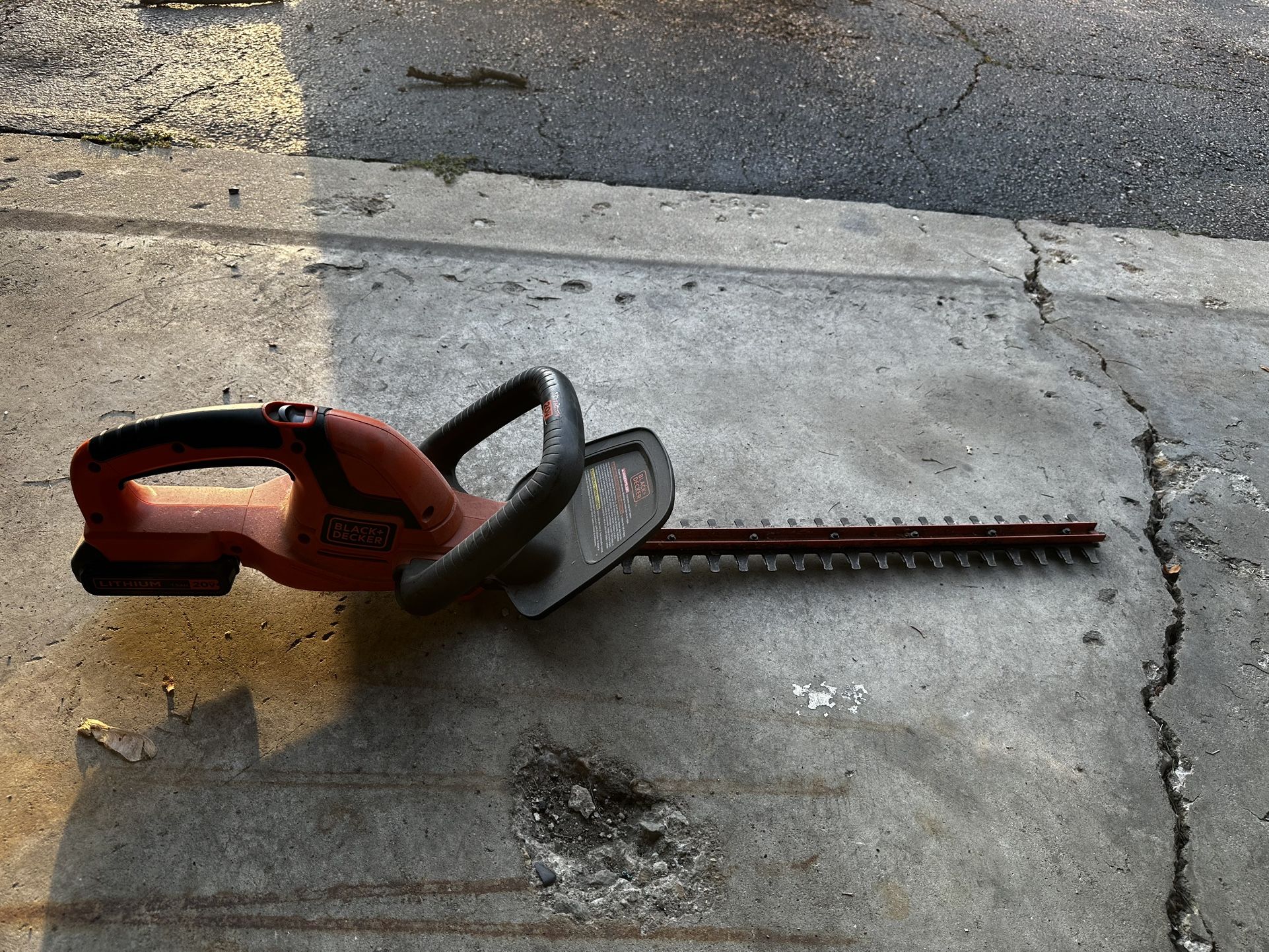 Bush Pruner