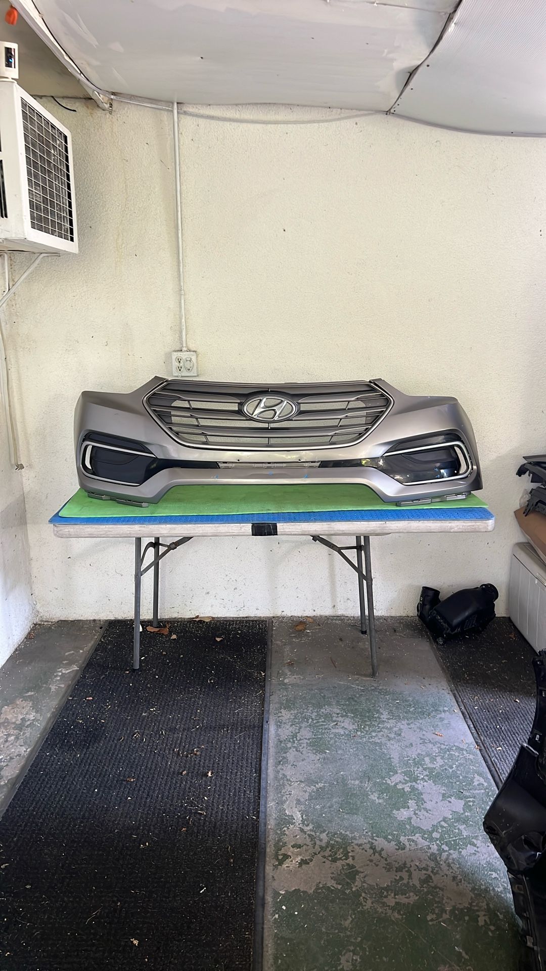 2017-2018 HYUNDAI SANTA FE SPORT FRONT BUMPER COVER OEM 86511-4Z500 GENUINE
