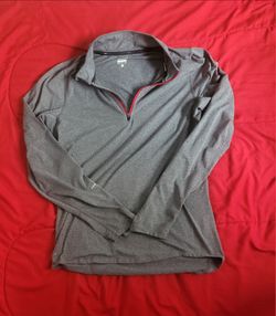 Nike Dri-FIT 1/4 Zip Pullover - Size Small