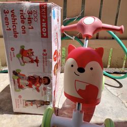 SKIP HOP 3 in 1 Ride on Toy Scooter - Fox - Baby/Kids/Toddler Scooter
