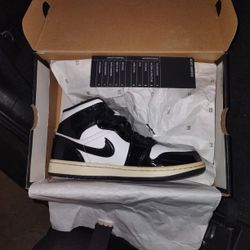 Jordan 1 Mid Se