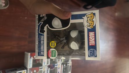 Funko Pop Spider-Man Symbiote Suit #725 Glow in the Dark