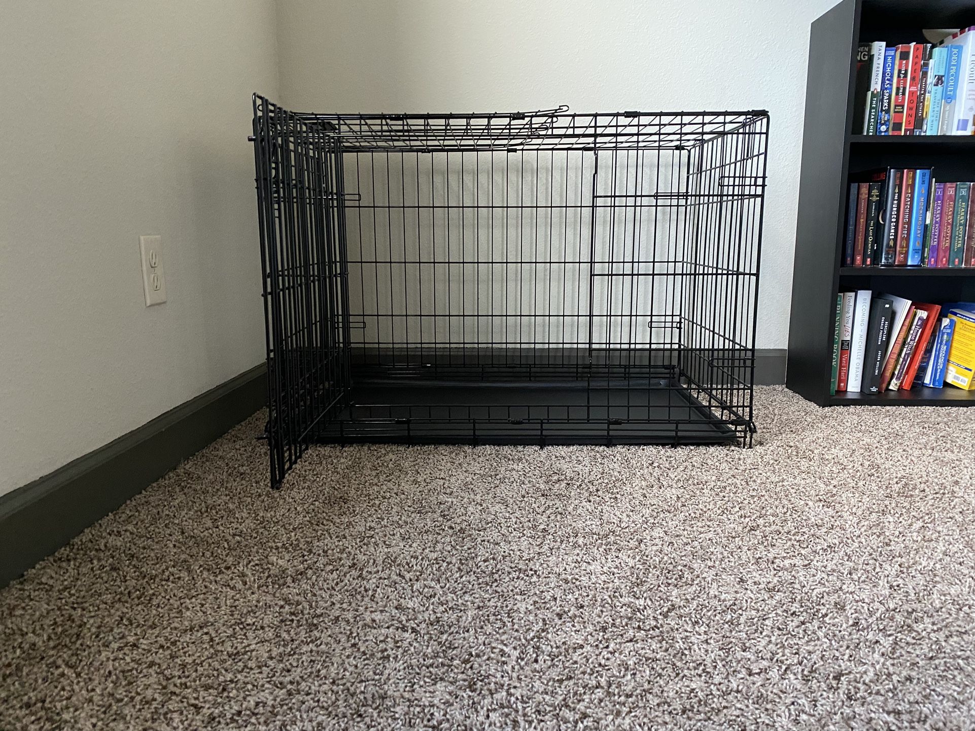 KONG Ultra-Strong Double Door Wire Dog Crate (with Divider) 
