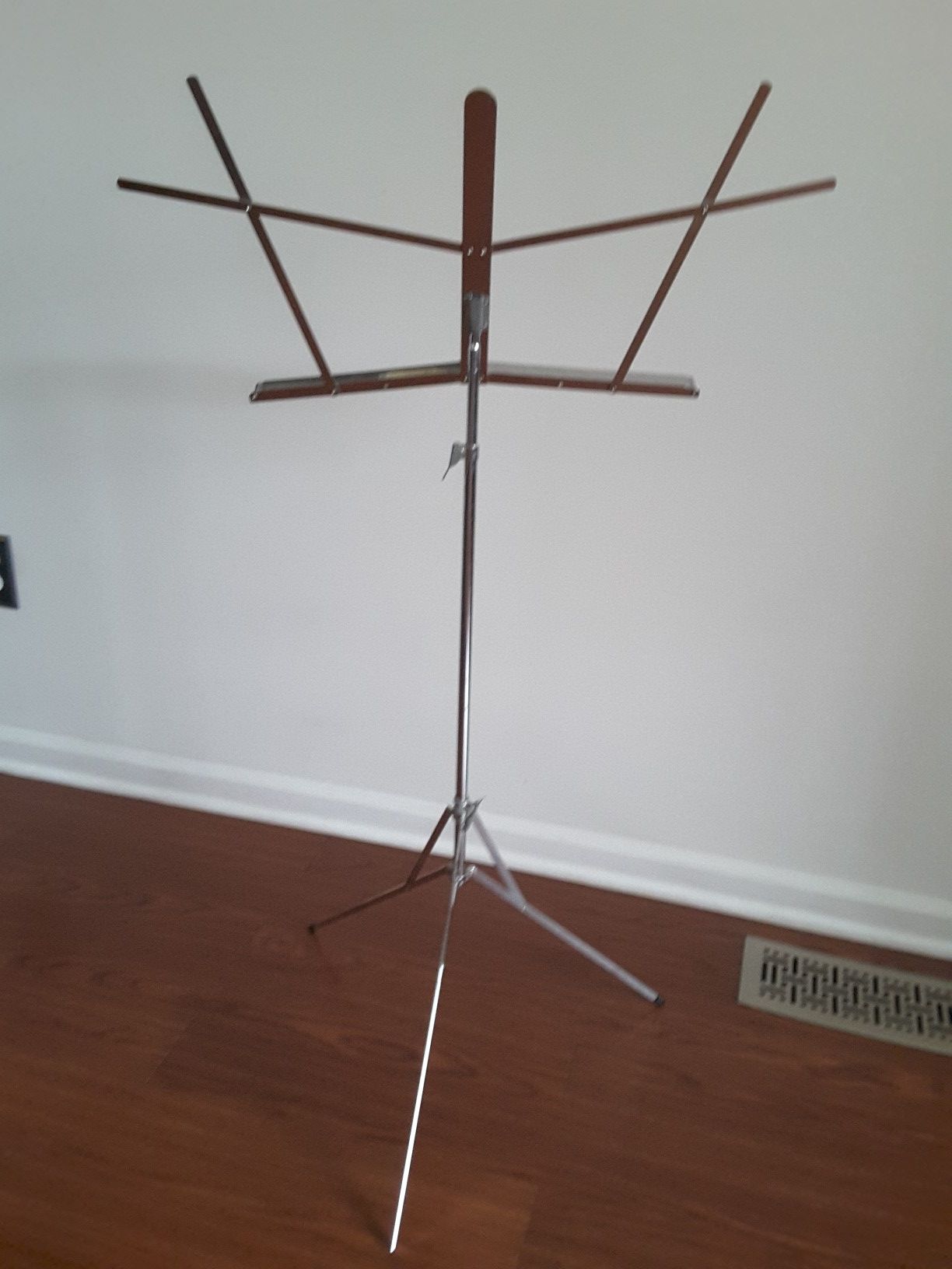 Music stand