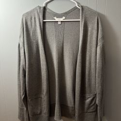 Women’s Time & Tru Gray Cardigan sweater. Size Medium. 