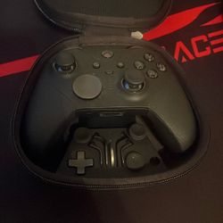 Xbox Elite Series 2 Core Wireless Gaming Controller – Black – Xbox Series X|S, Xbox One, Windows PC, Android, and iOS