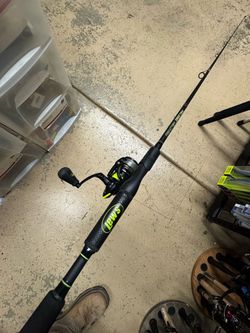 Murrieta Lews reactor spinning fishing combo.