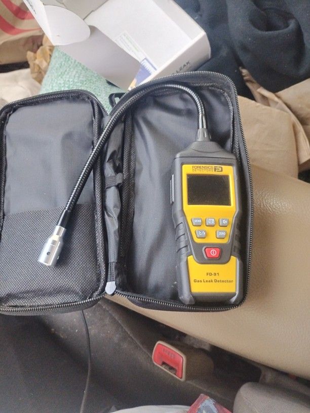 Bran New GAS LEAK Detector