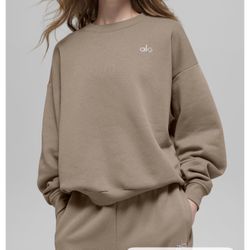 Alo Accolade Crewneck Pullover 