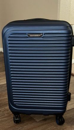 Luggage carry on