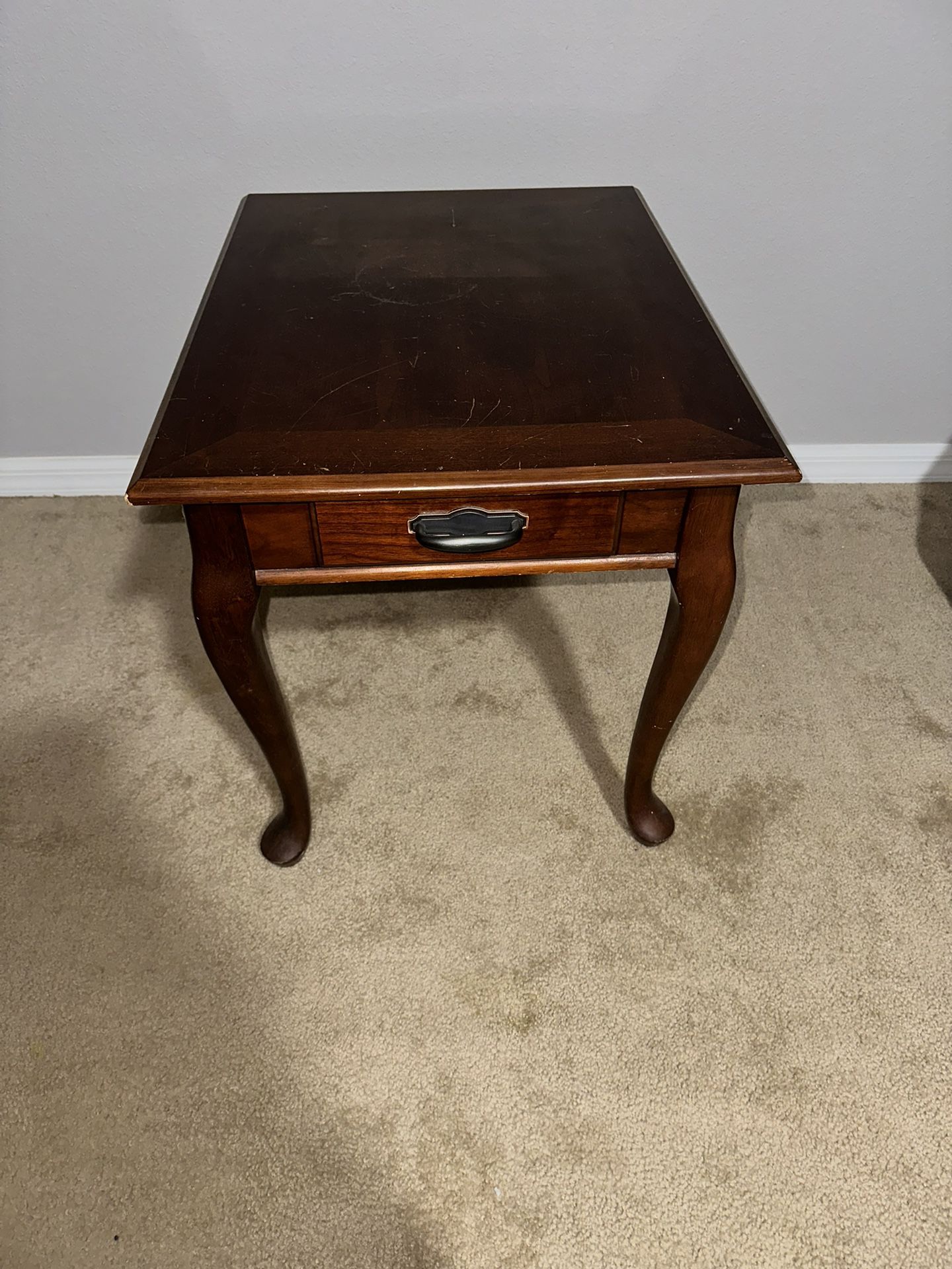 Free End Table